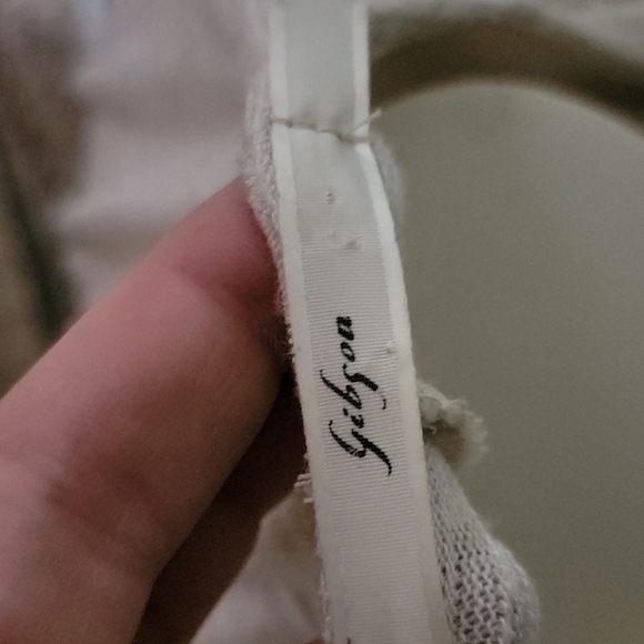 Cute Top - Picture 3 of 4